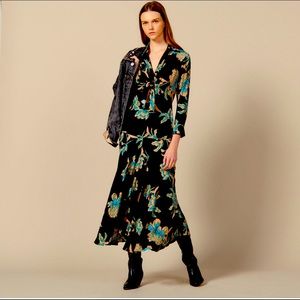 SANDRO beautiful flowered dress